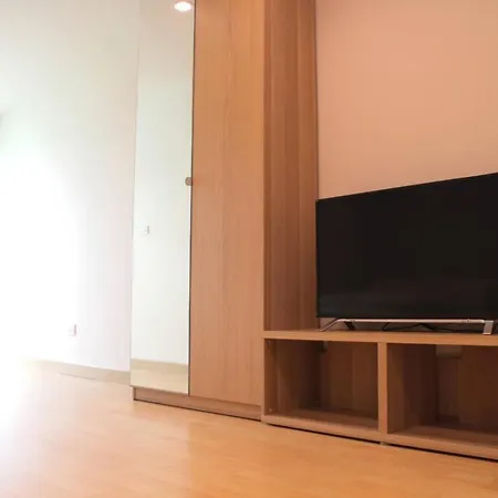 Live Like A Local In Ekkamai Apartment Bangkok Exterior photo