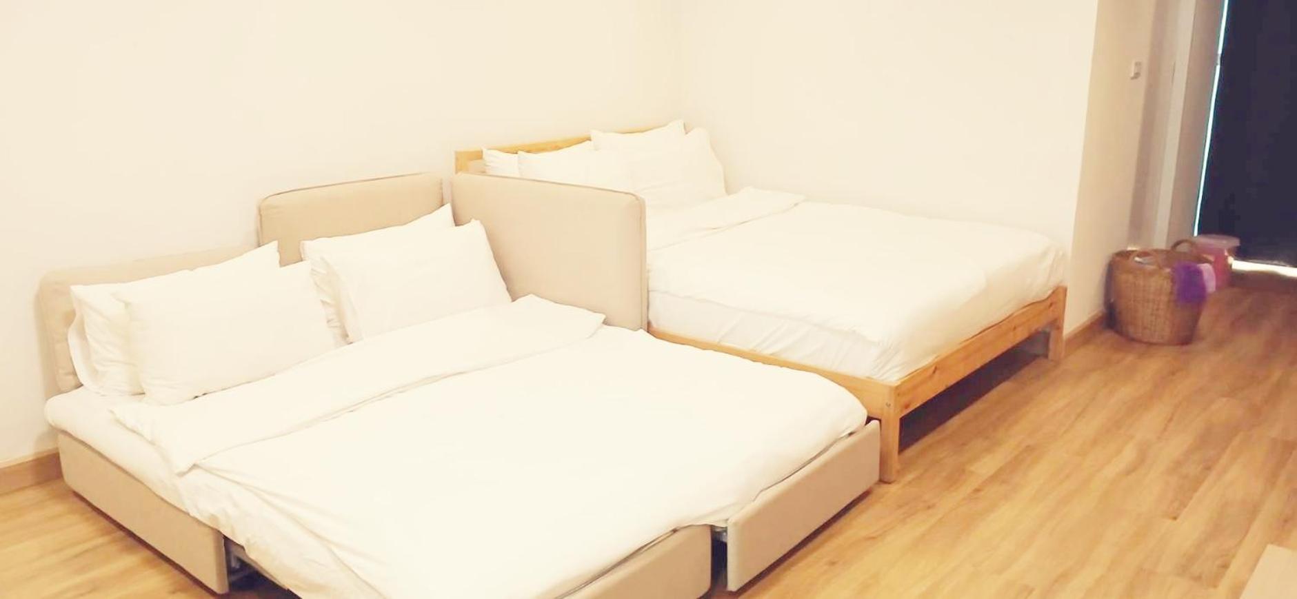 Live Like A Local In Ekkamai Apartment