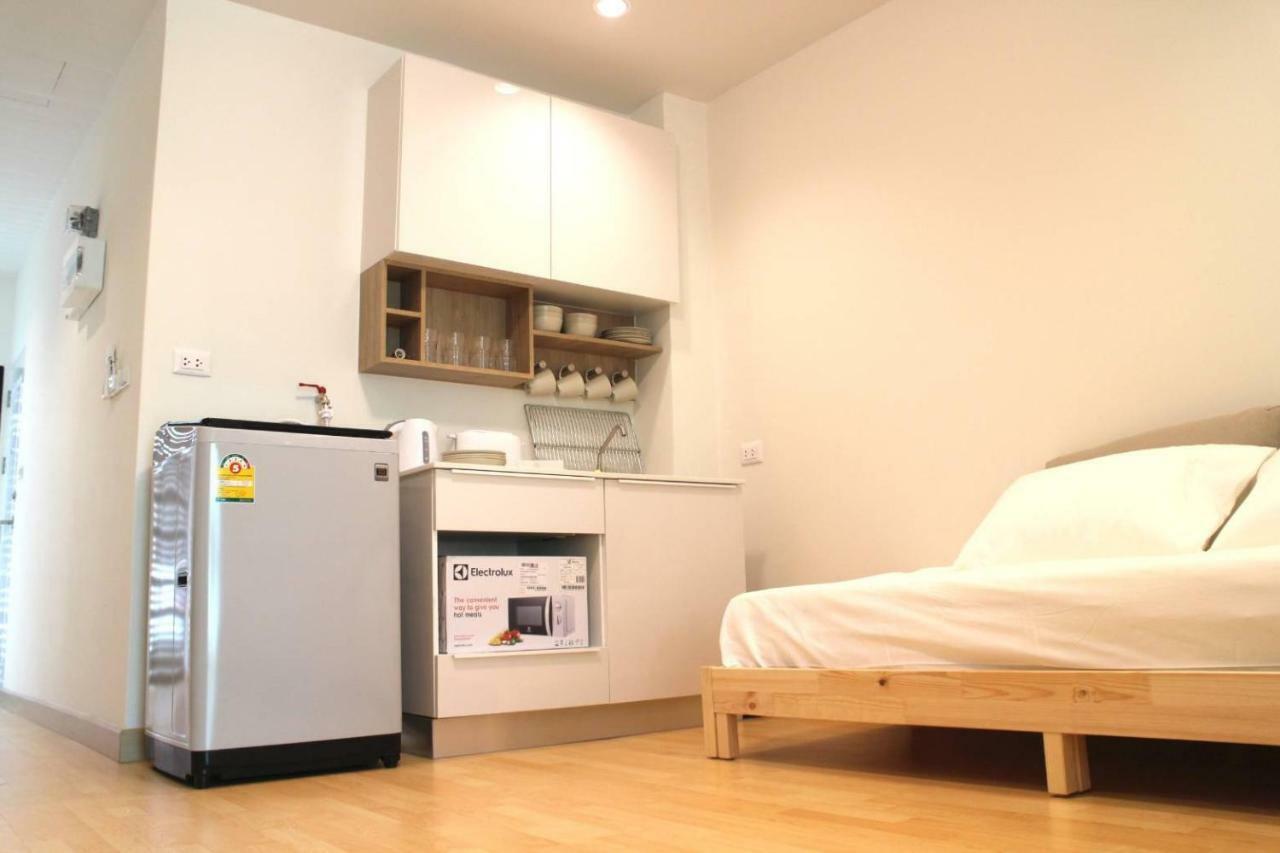 Apartment Live Like A Local In Ekkamai *